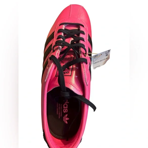 NEW-Adidas Tokyo Decon HOT PINK - Picture 2 of 9